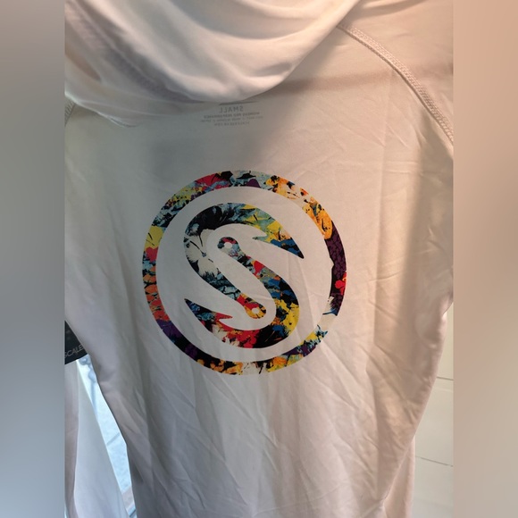 NWT Women’s SCALES Shirt - Picture 3 of 4